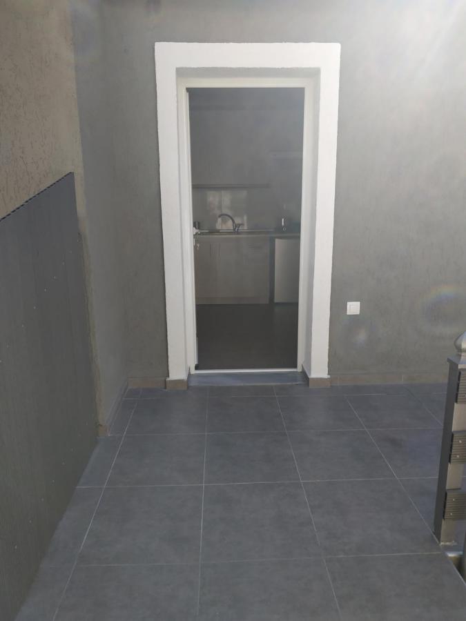 Agelikis' Apartments Nea Kallikrateia Buitenkant foto